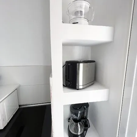 Stylish Gio 211 Apartment